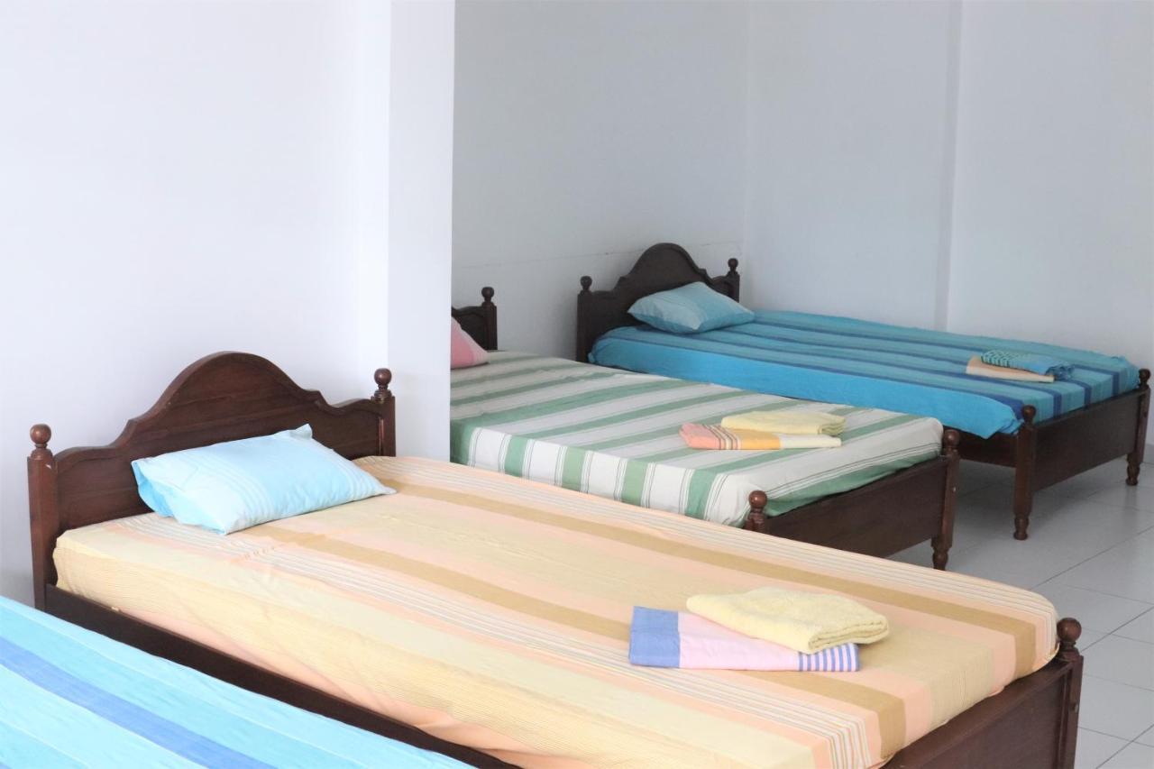 Long Beach Guest House Hikkaduwa Εξωτερικό φωτογραφία